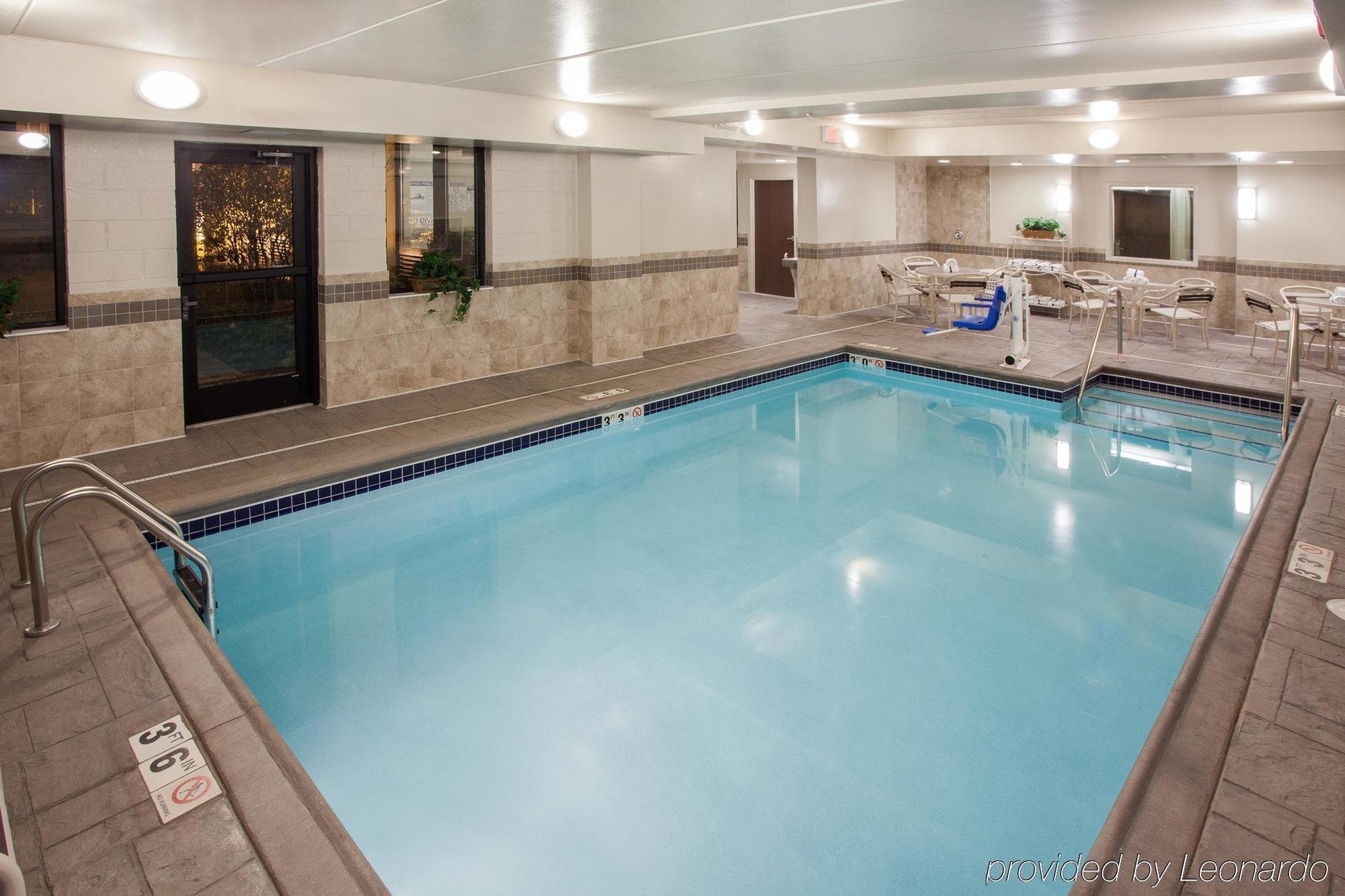 Hampton Inn & Suites By Hilton Chicago Schaumburg Il Ngoại thất bức ảnh
